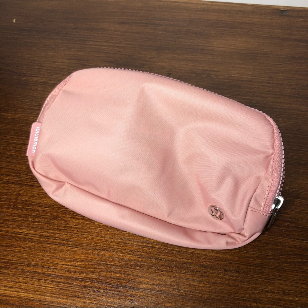 Lululemon Everyday Belt Bag 1L Rose Pastel Pink New